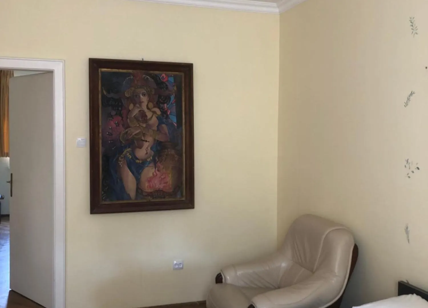 Galllery Lviv Apartment